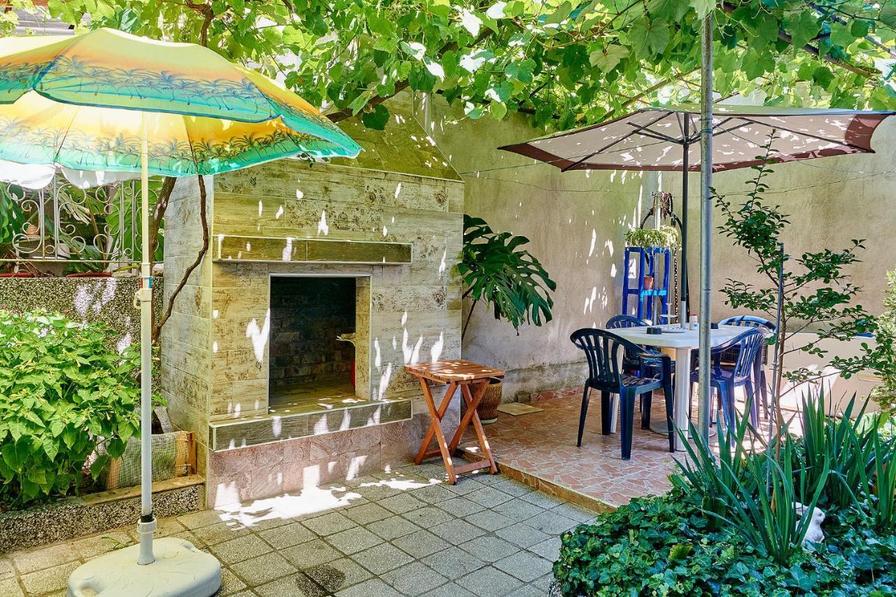 Apartment Dora Pomorie Exterior foto
